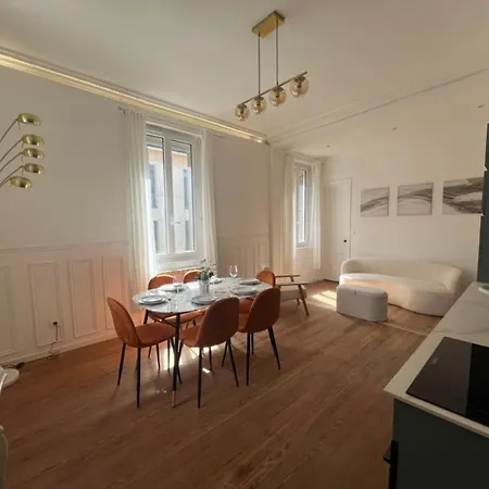 Les Capucines Apartment *