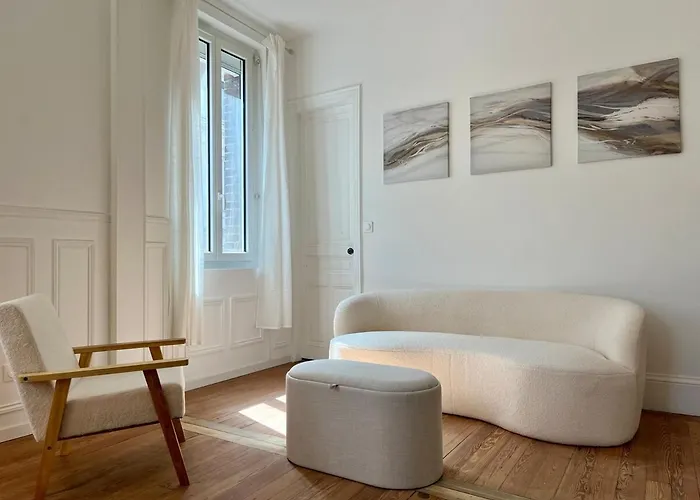 Les Capucines Apartment